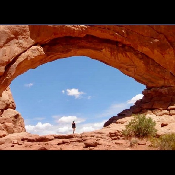 Meet your Posher, Erika - Picture 4 of 8